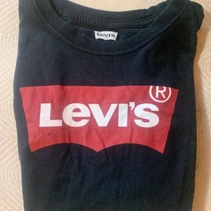 Levi t-shirt